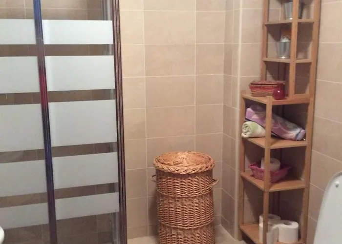 Covalanas Apartment *